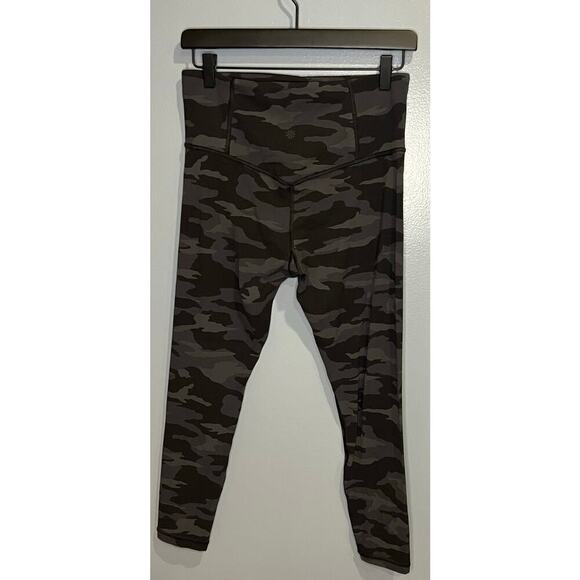 Athleta Camo Leggings - Women's Size Medium - Picture 2 of 4